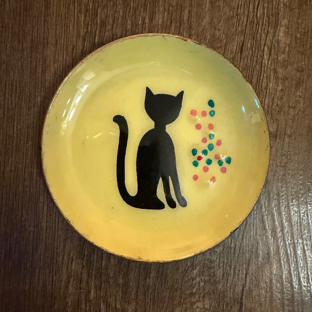 Vintage Enamel Trinket Dish Yellow Black Cat Polka Dot MCM Retro Small 3.5"